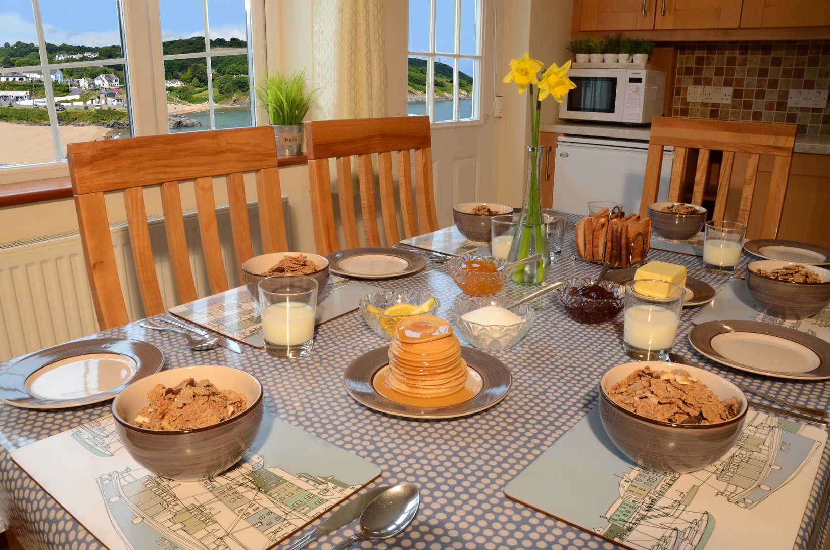 Glanmordy No1 Kitchen 1 - Aberporth Holiday Cottages