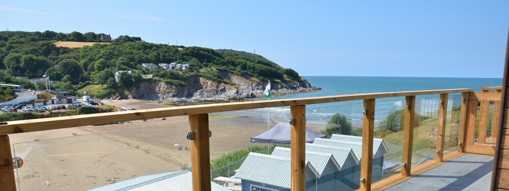 Aberporth Holiday Cottages - Glanmordy Cottages on Aberporth Beach